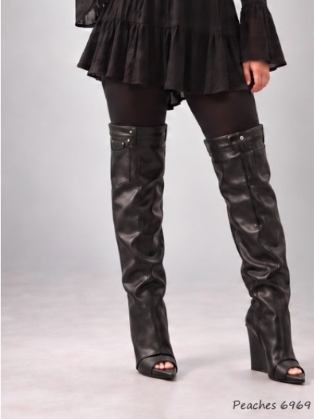 Gorgeous Black Pocket-Detail Wedge Boots